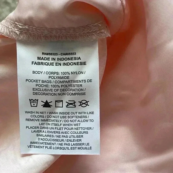 NWT NIKE Women's Swoosh Woven Easy Shorts Hybrid Beach Pink DM6752 Size S - Picture 5 of 6